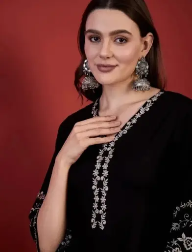 Mahira's Comfort Women Embroidered A-line Kurta